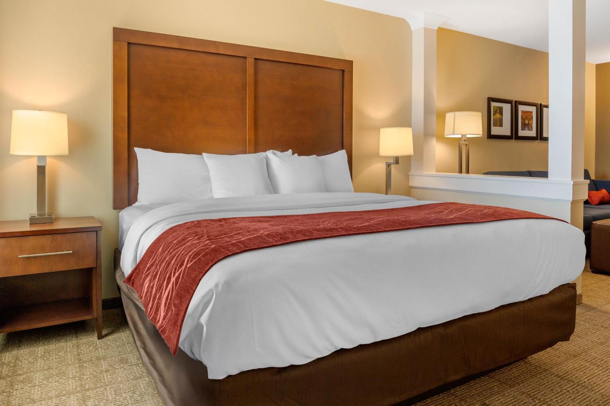 Comfort Inn & Suites Gap Amish Country Ngoại thất bức ảnh