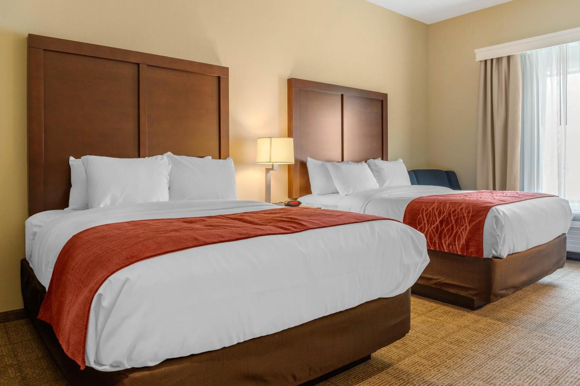 Comfort Inn & Suites Gap Amish Country Ngoại thất bức ảnh