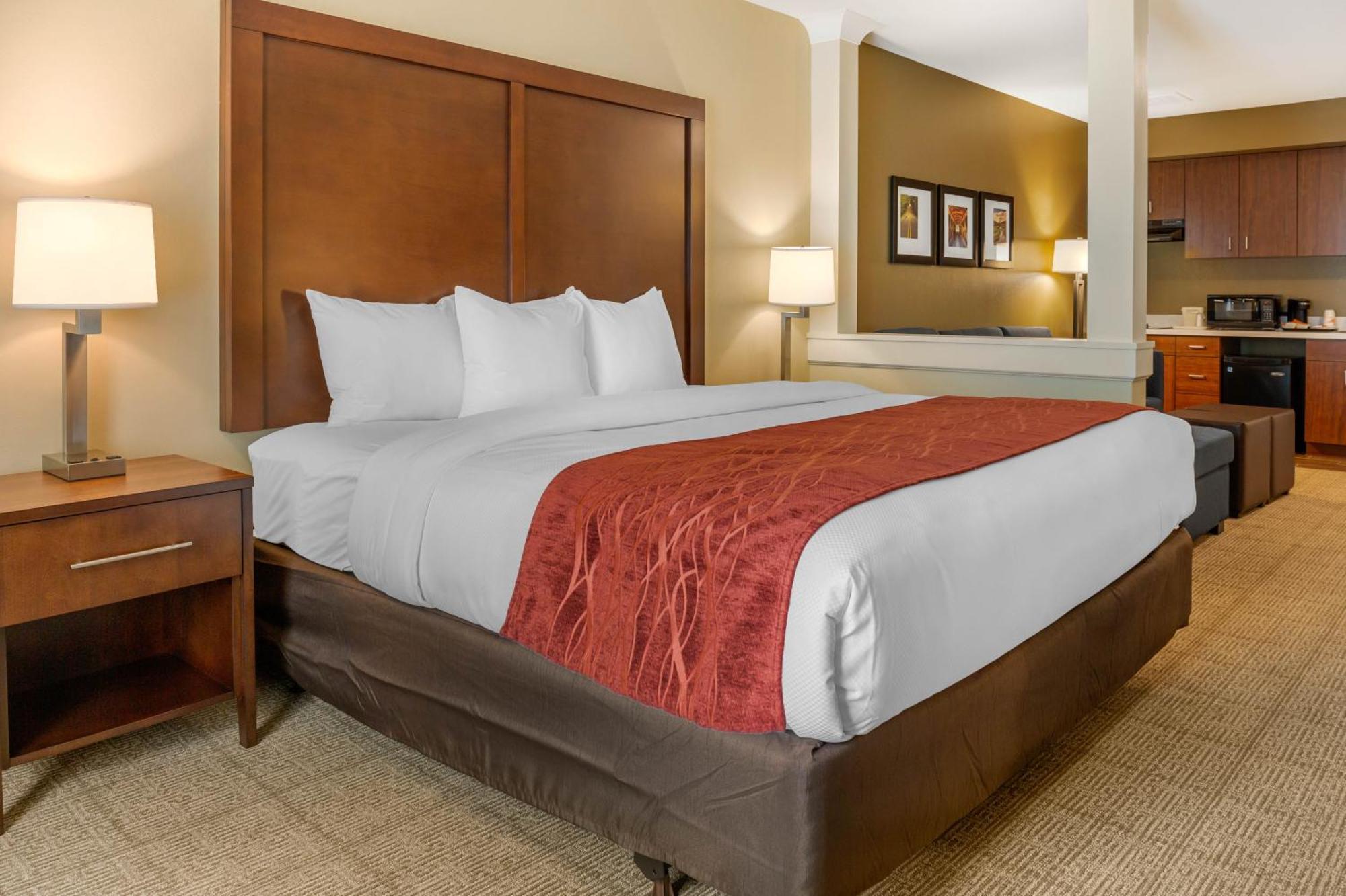 Comfort Inn & Suites Gap Amish Country Ngoại thất bức ảnh
